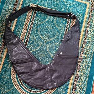 Minimalist Black Leather Crossbody Sash Bag